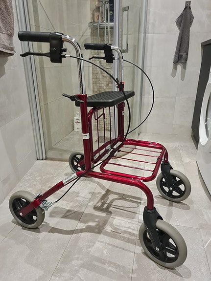 Product image 1 of 4