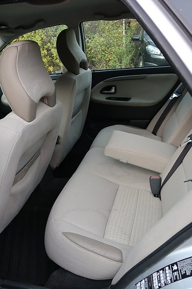 Volvo S40 8 of 9