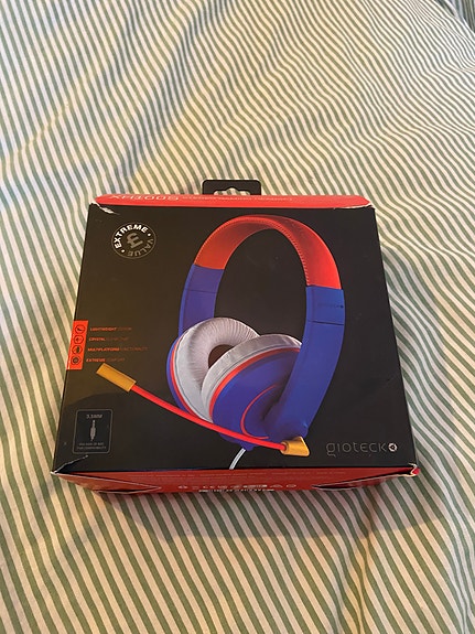 Product image 1 of 3