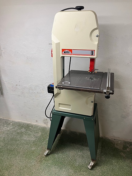 Product image 1 of 8