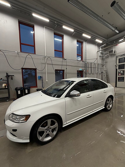 Volvo S40 2 of 22