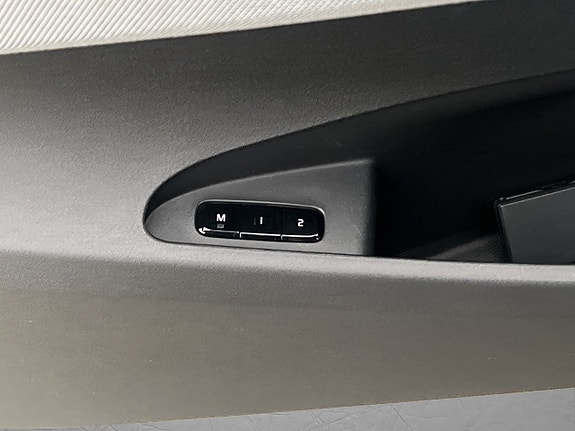 Polestar 2 12 of 30