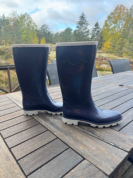 Product image 1 of 10