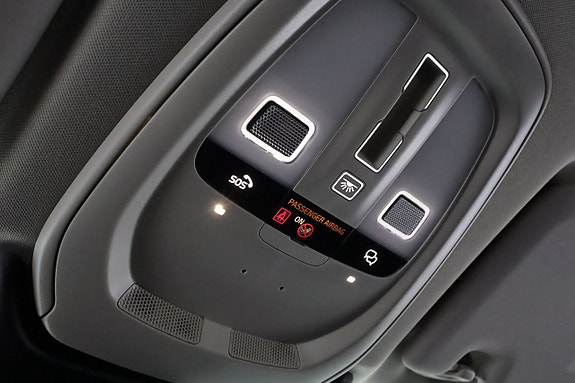 Volvo XC60 25 of 30