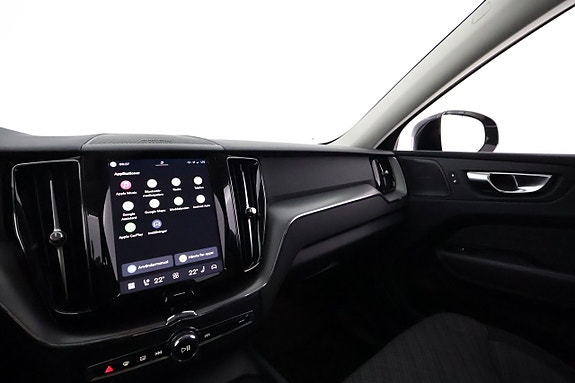 Volvo XC60 23 of 30