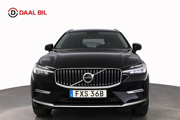 Volvo XC60 2 of 30