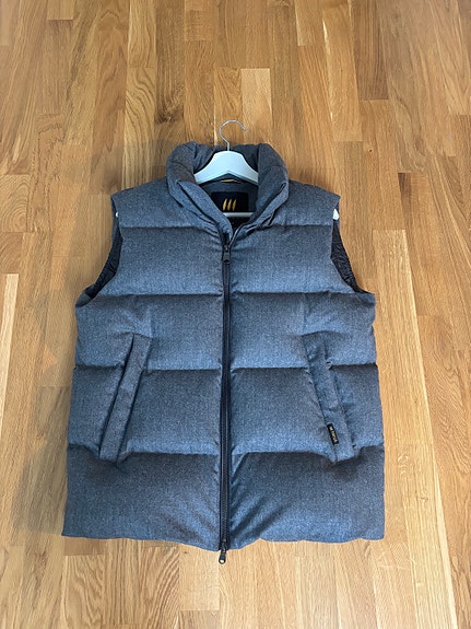 Product image 1 of 8