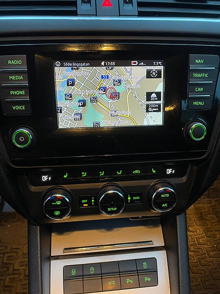 Skoda Octavia 10 of 21
