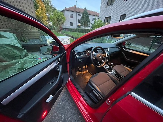 Skoda Octavia 6 of 21