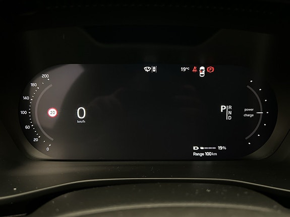 Volvo C40 22 of 30