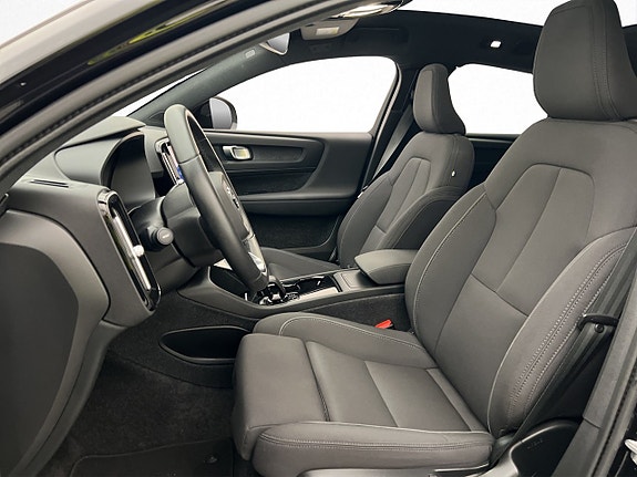 Volvo C40 16 of 30
