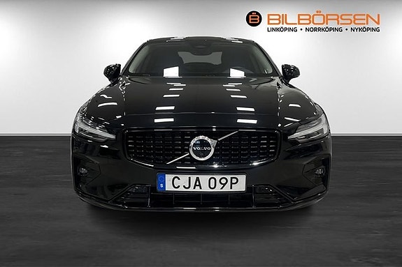 Volvo S60 2 of 23