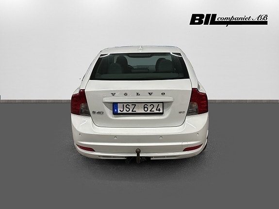 Volvo S40 5 of 15