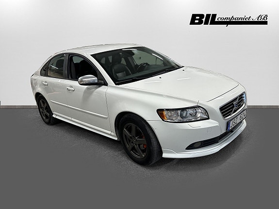 Volvo S40 3 of 15
