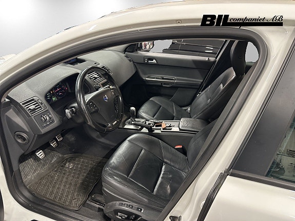 Volvo S40 8 of 15
