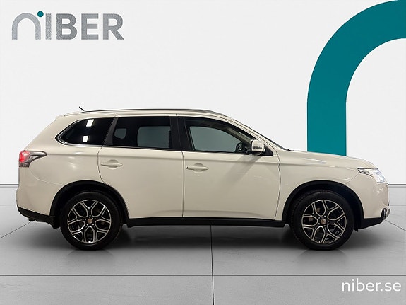 Mitsubishi Outlander 8 of 23