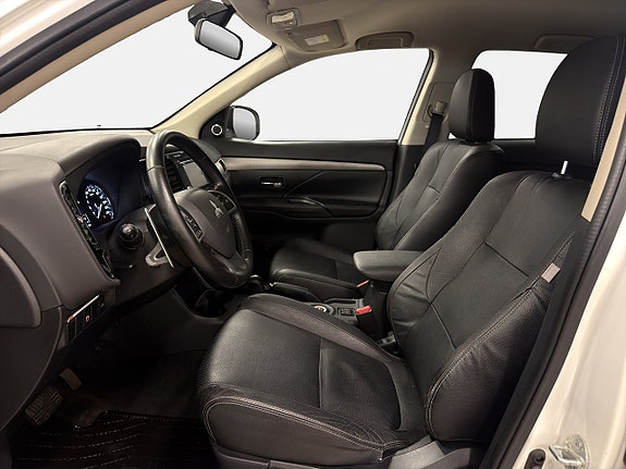 Mitsubishi Outlander 10 of 23