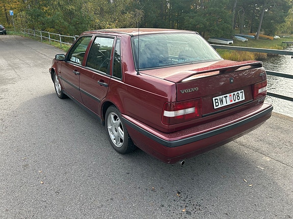 Volvo 460 2 of 5