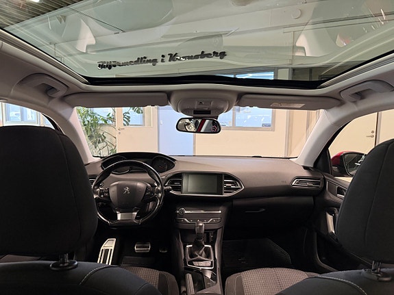 Peugeot 308 11 of 19