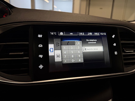 Peugeot 308 16 of 19