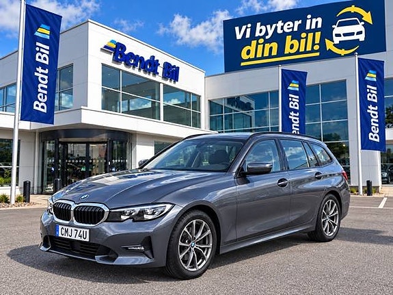 BMW 320d 2 of 6