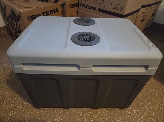 Product image 1 of 3
