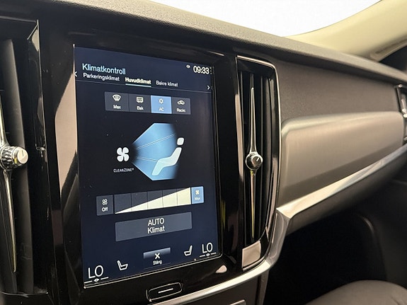 Volvo S90 22 of 30
