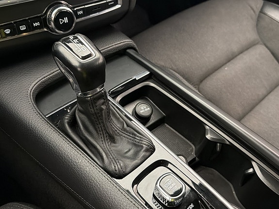 Volvo S90 27 of 30