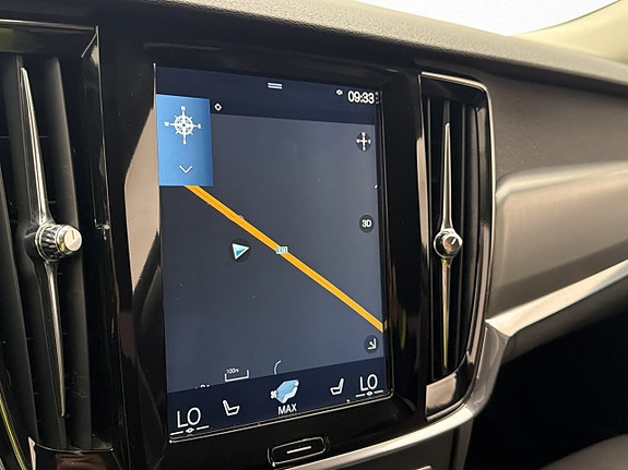 Volvo S90 21 of 30