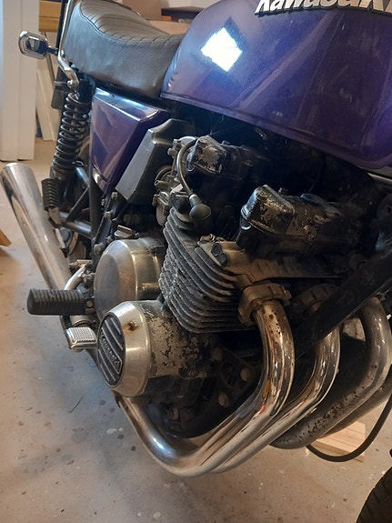 Kawasaki 4 of 5