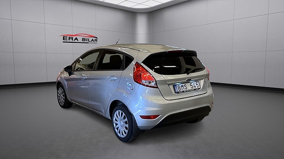 Ford Fiesta 4 of 19