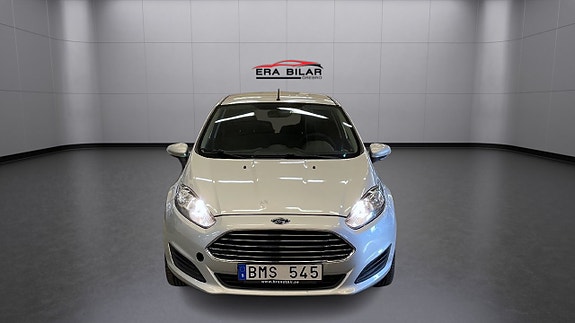 Ford Fiesta 2 of 19