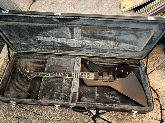 Epiphone Futura Custom Prophecy Explorer Redigera