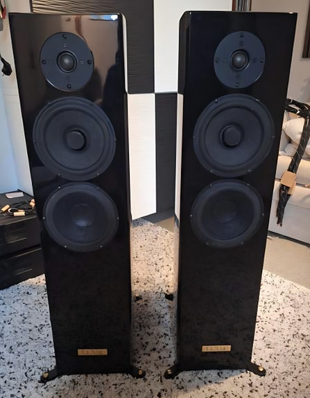 Product image 1 of 6