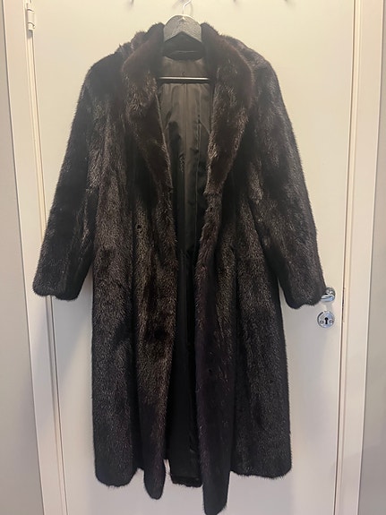 Product image 1 of 9
