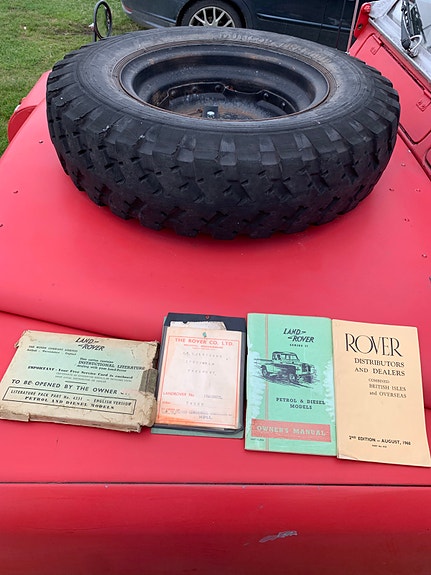 Land Rover 109 3 of 13