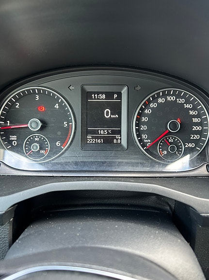 Volkswagen Caddy 7 of 9