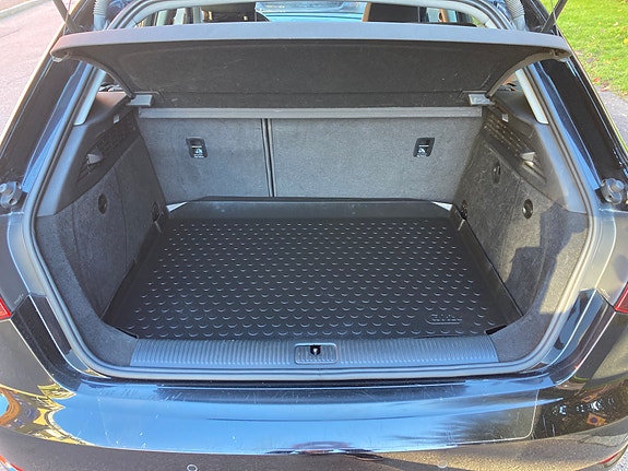 Audi A3 6 of 12
