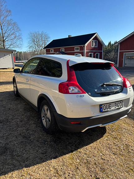 Volvo C30 8 of 22