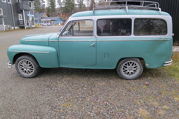 Volvo PV445 3 of 8