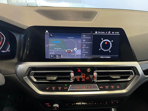 BMW 320 8 of 11