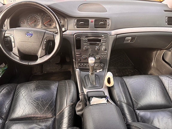 Volvo S80 4 of 4