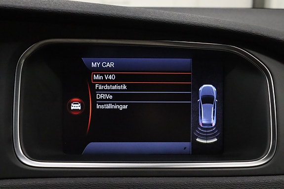 Volvo V40 Cross Country 17 of 24