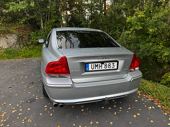 Volvo S60 3 of 16
