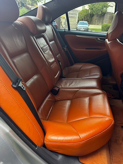 Volvo S60 7 of 16