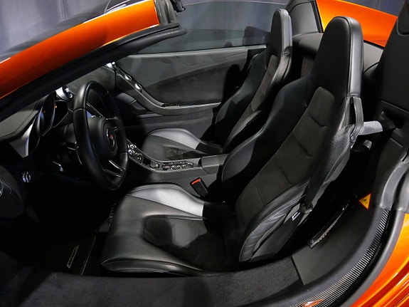 McLaren MP4-12C 10 of 25