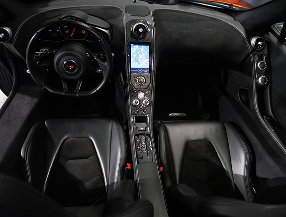 McLaren MP4-12C 12 of 25