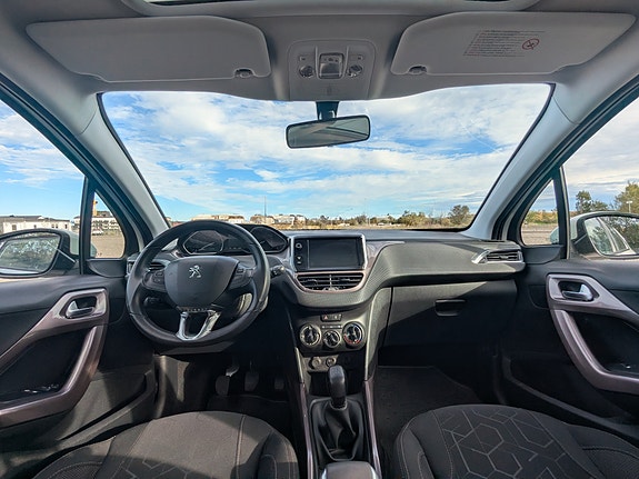 Peugeot 2008 9 of 11