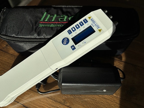 Product image 1 of 4