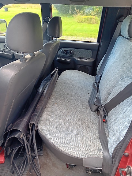 Mitsubishi L200 8 of 12